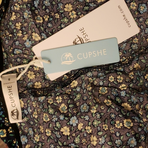 CUPSHE Tie Front Blue Boho Floral Lace Trimmed Swim Cover Up Size Small - Picture 5 of 7